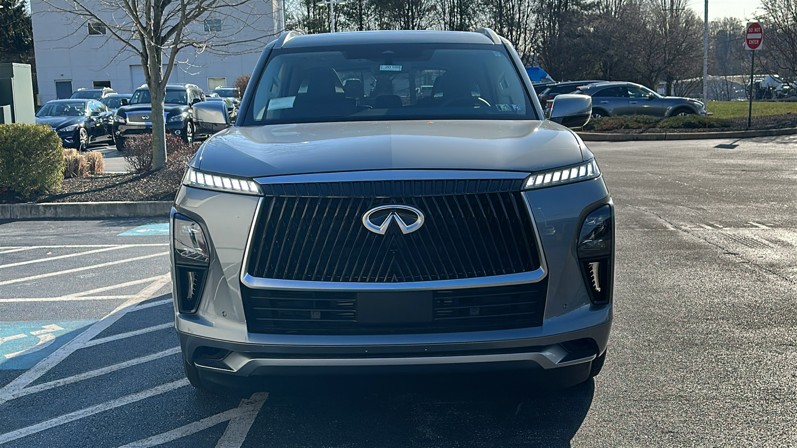 2025 INFINITI QX80 SENSORY 3