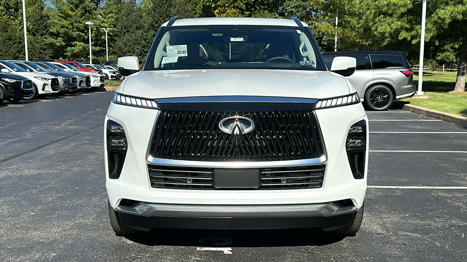 2025 INFINITI QX80 SENSORY 3