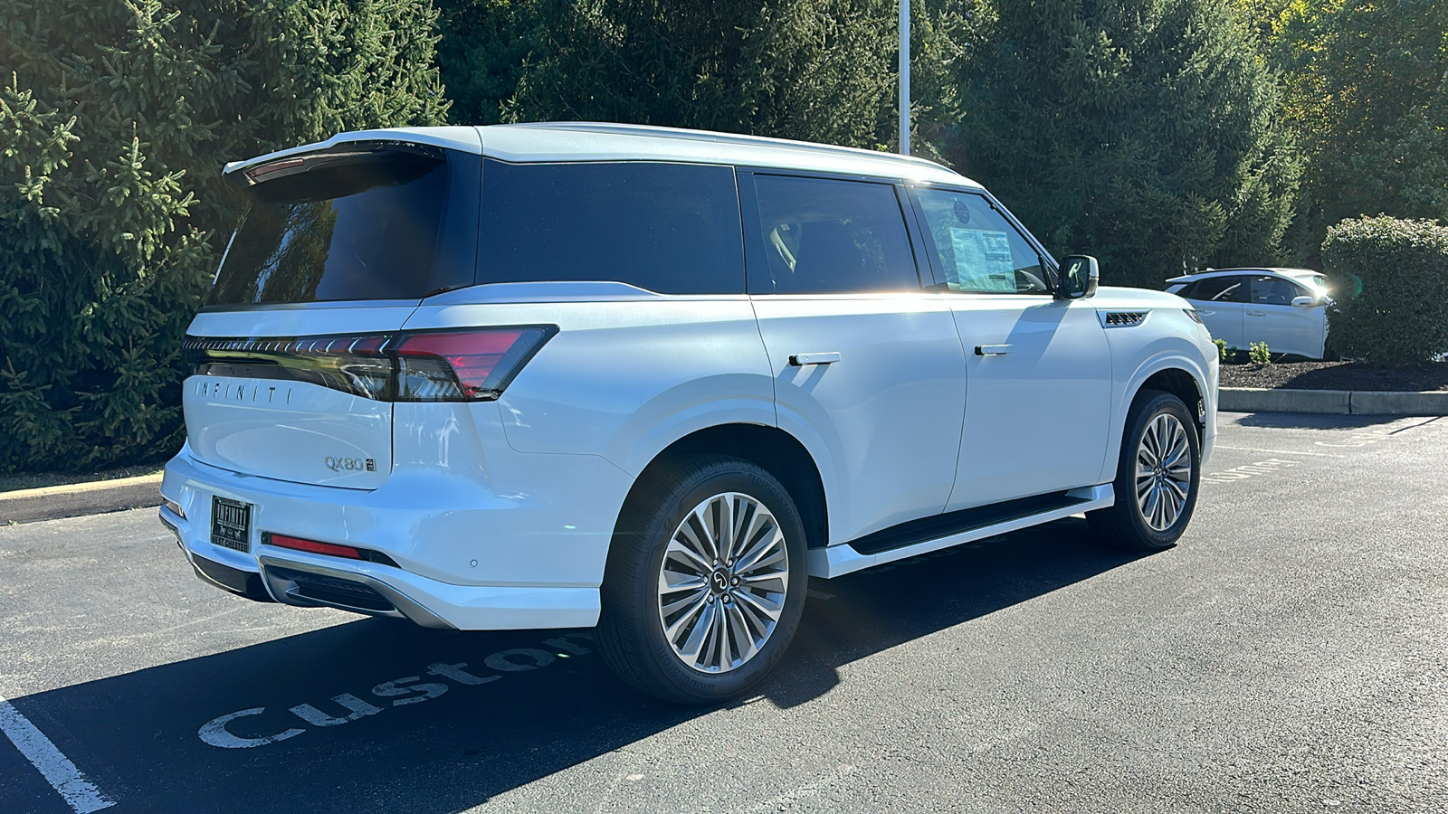 2025 INFINITI QX80 SENSORY 5