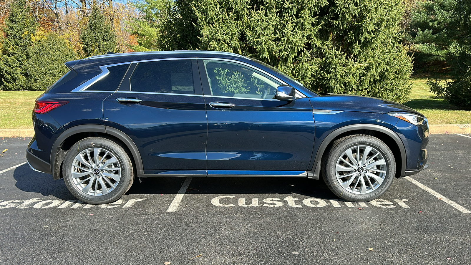 2025 INFINITI QX50 LUXE 13