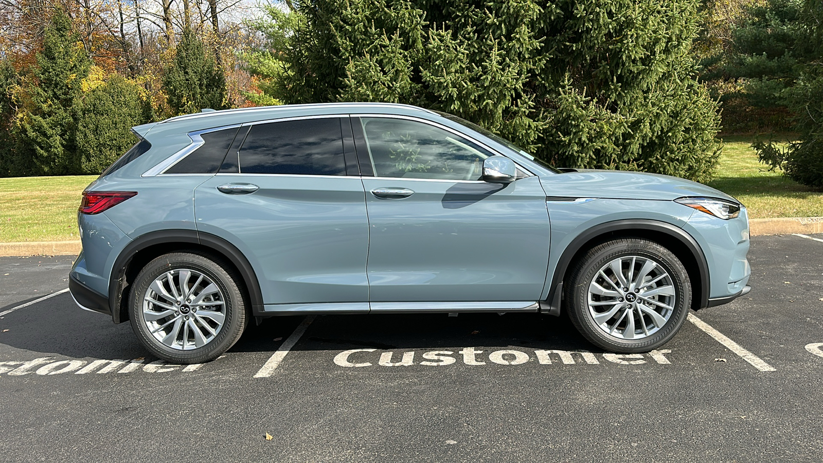 2025 INFINITI QX50 LUXE 13