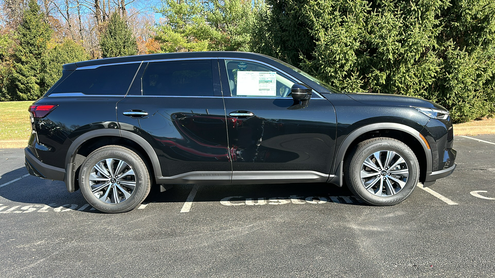 2025 INFINITI QX60 PURE 14