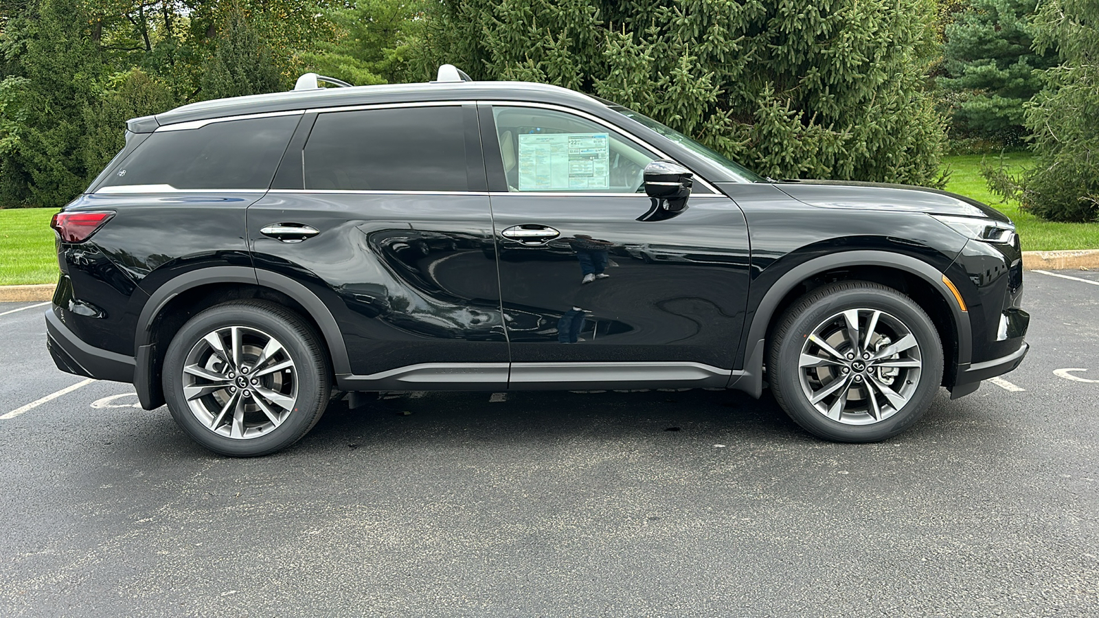 2024 INFINITI QX60 LUXE 14