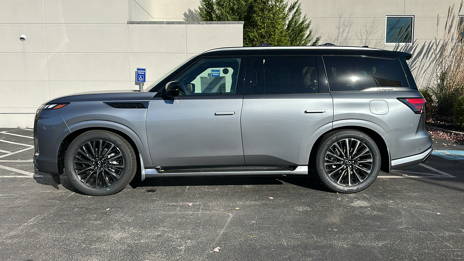 2025 INFINITI QX80 AUTOGRAPH 16