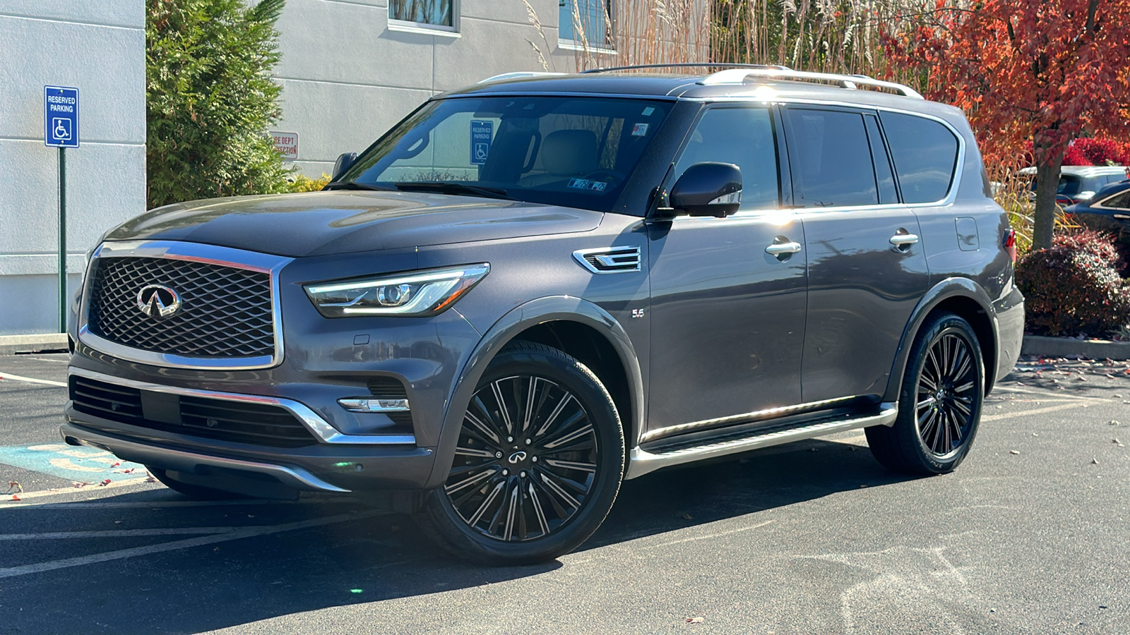 2019 INFINITI QX80 LIMITED 1