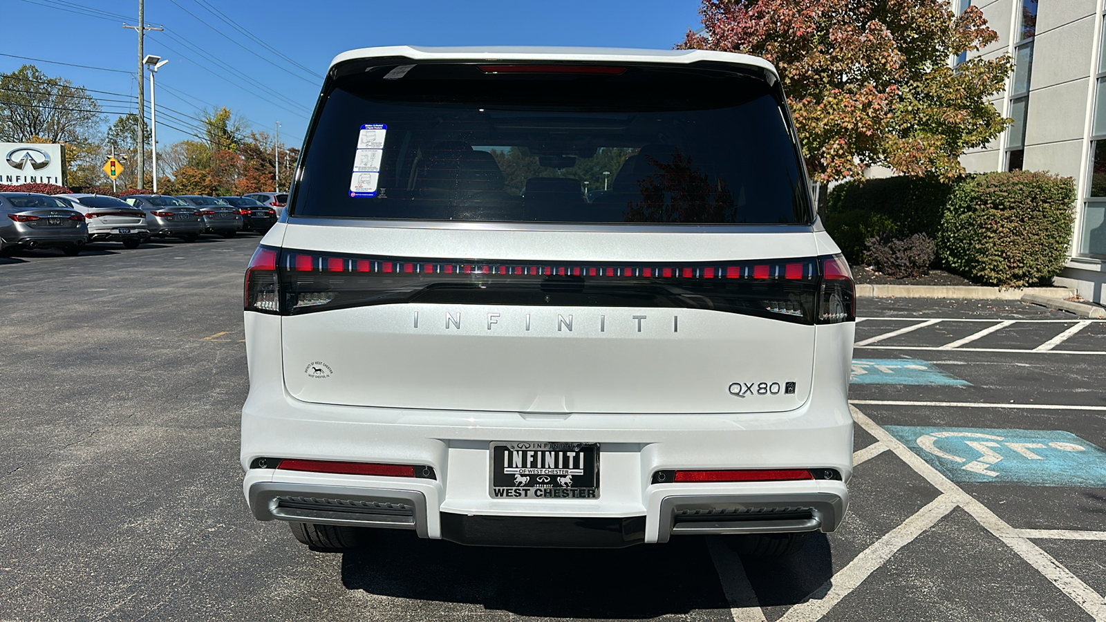 2025 INFINITI QX80 SENSORY 6