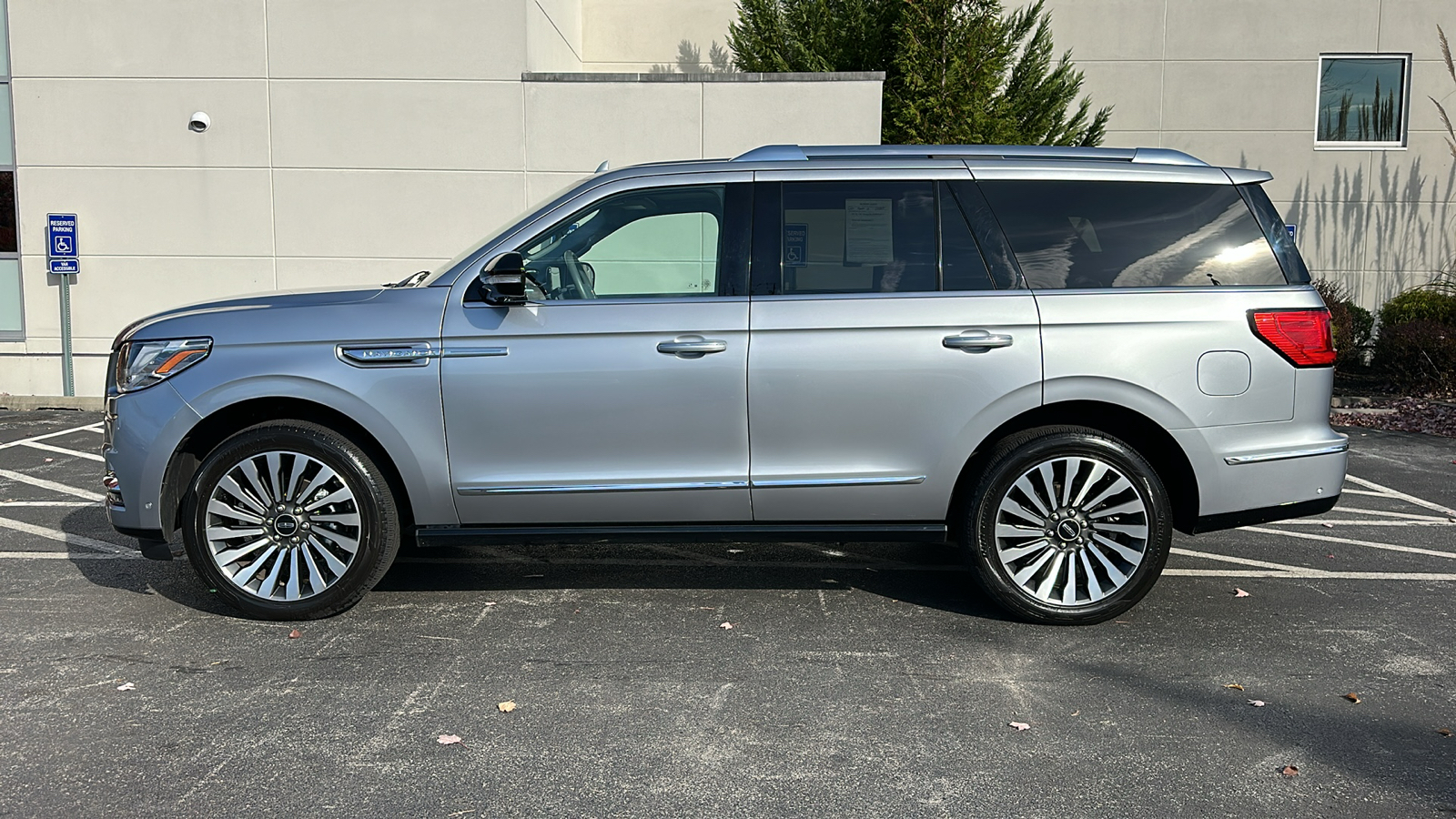 2021 Lincoln Navigator Reserve 29