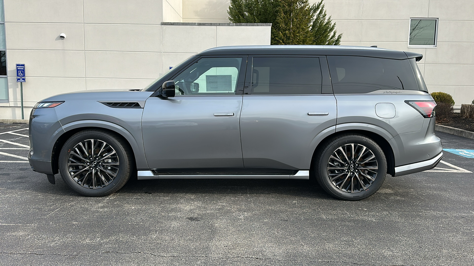 2025 INFINITI QX80 AUTOGRAPH 14