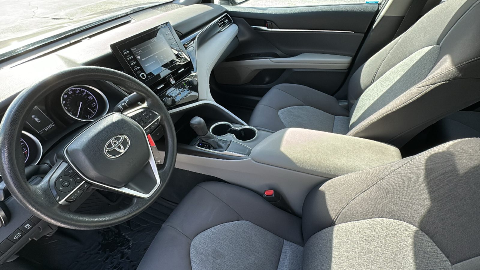 2021 Toyota Camry LE 21