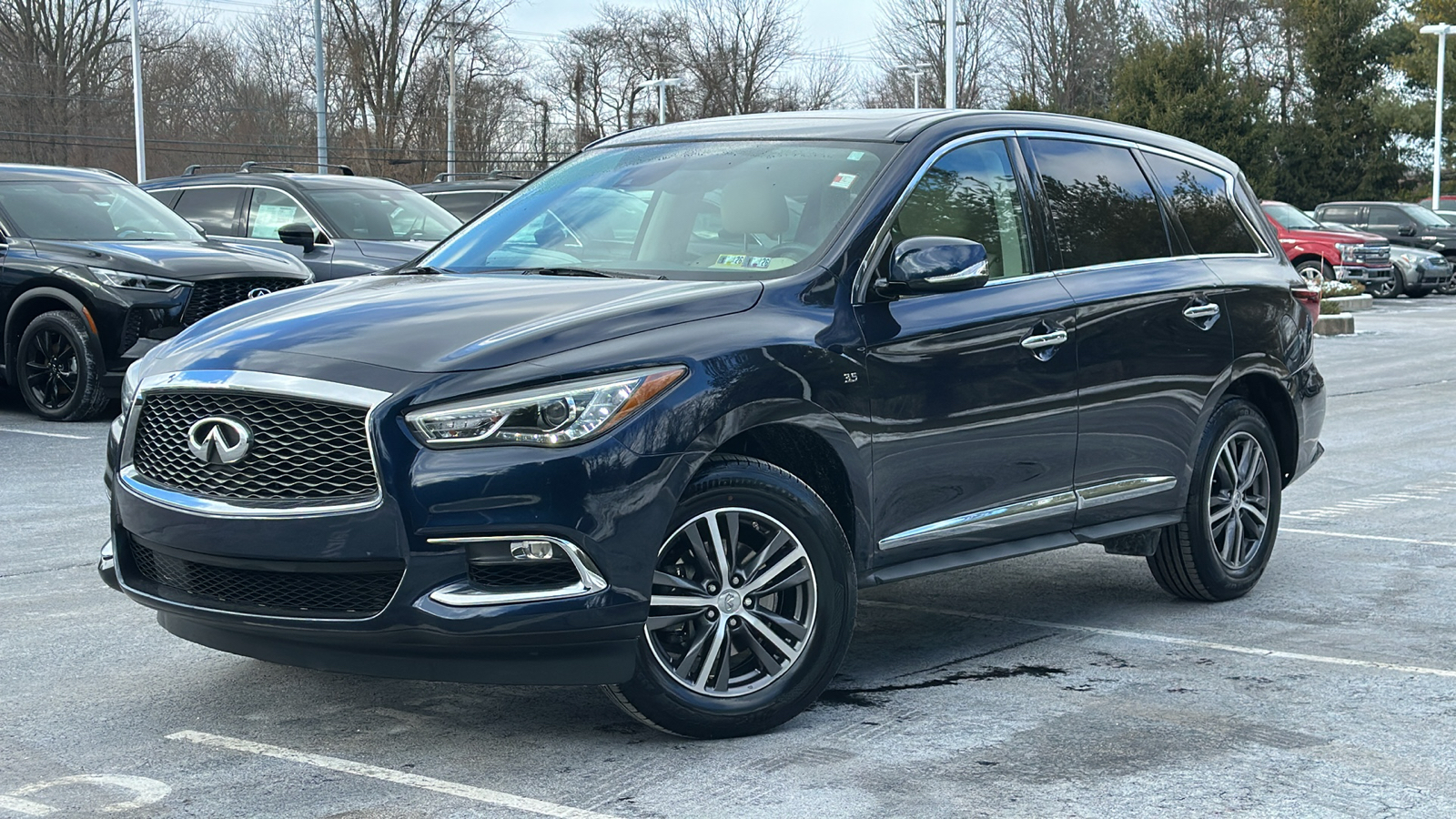 2019 INFINITI QX60 PURE 1