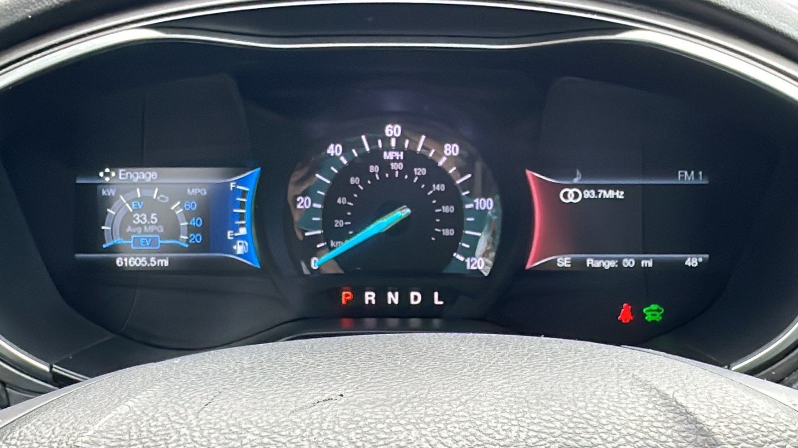 2019 Ford Fusion Hybrid  17