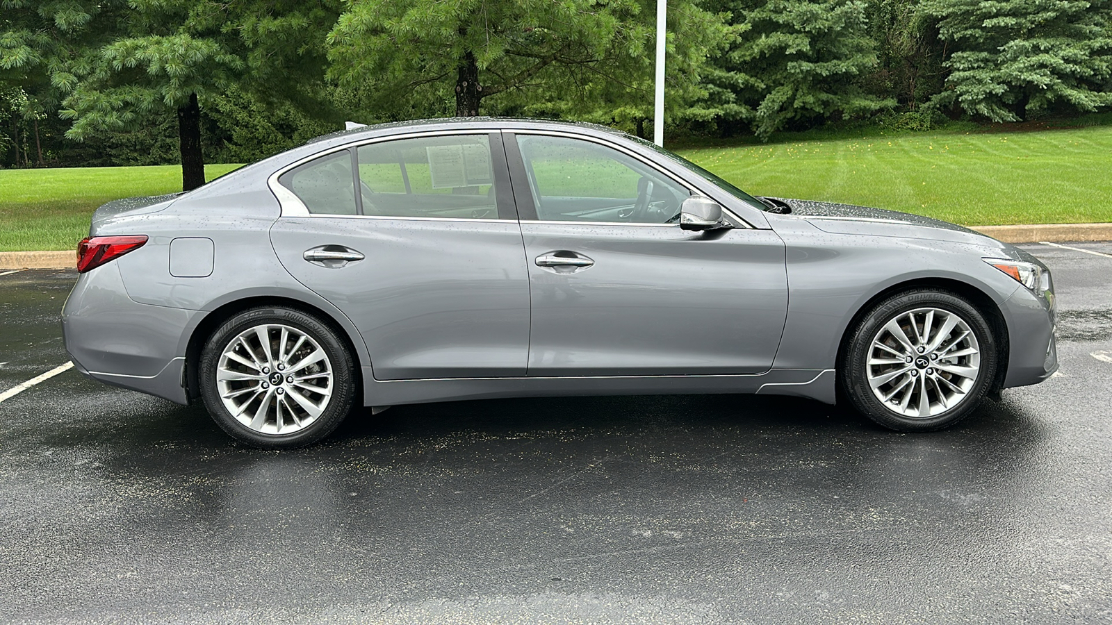 2021 INFINITI Q50 3.0t LUXE 28