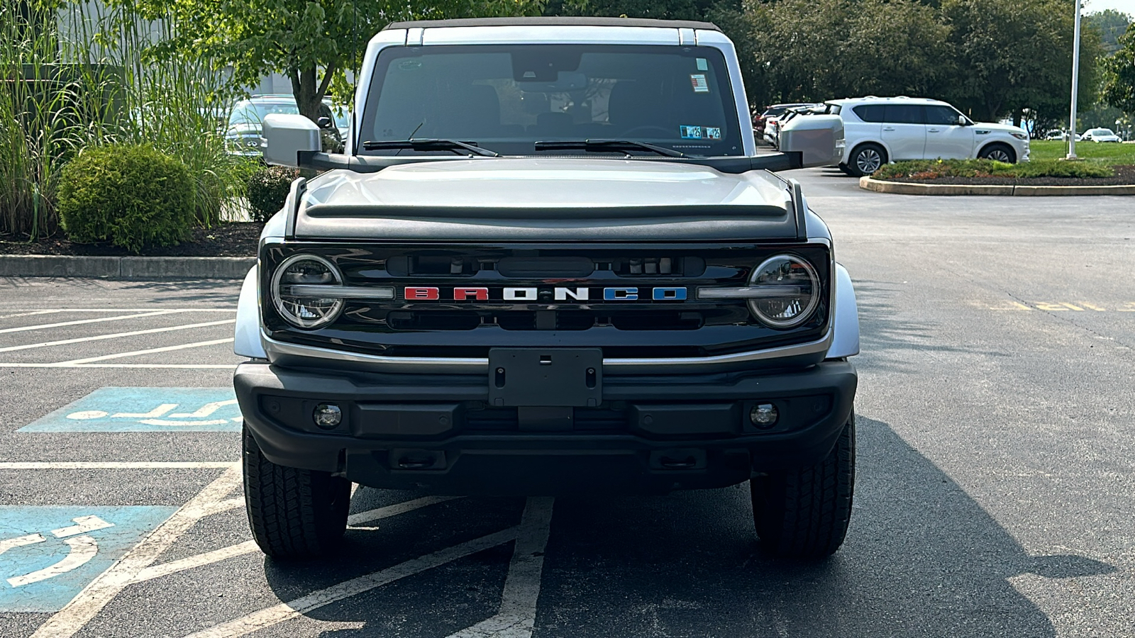 2023 Ford Bronco Outer Banks 3