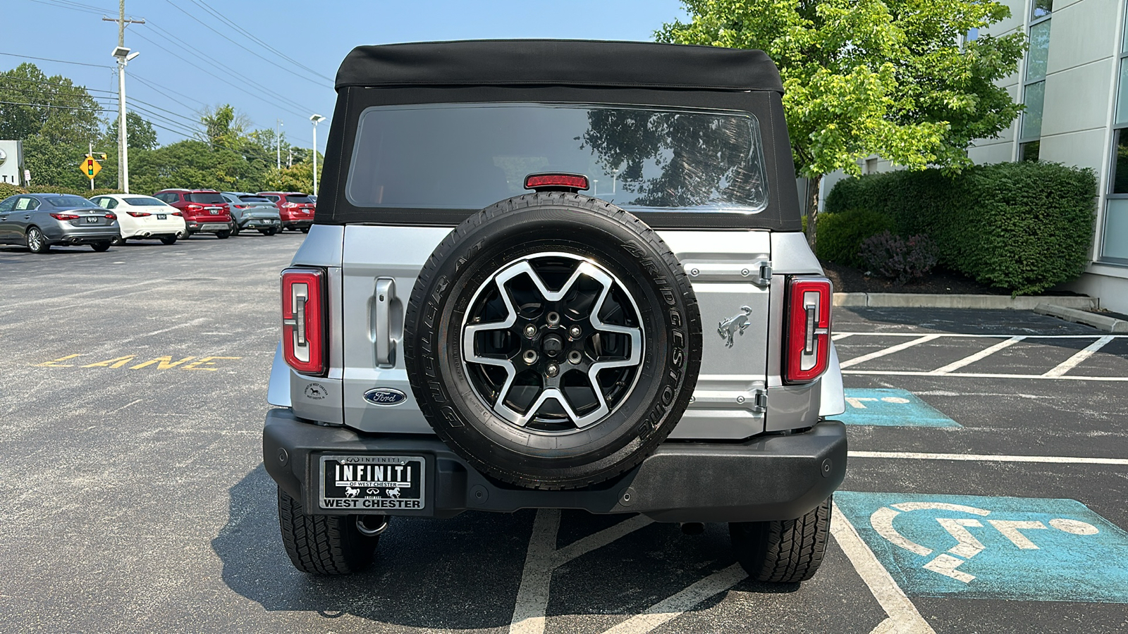 2023 Ford Bronco Outer Banks 6