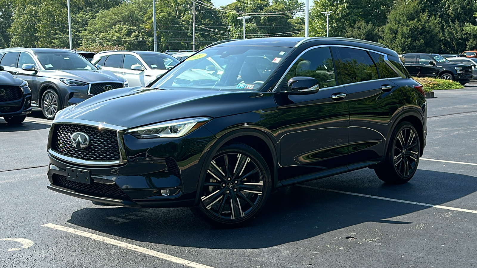 2021 INFINITI QX50 LUXE 1