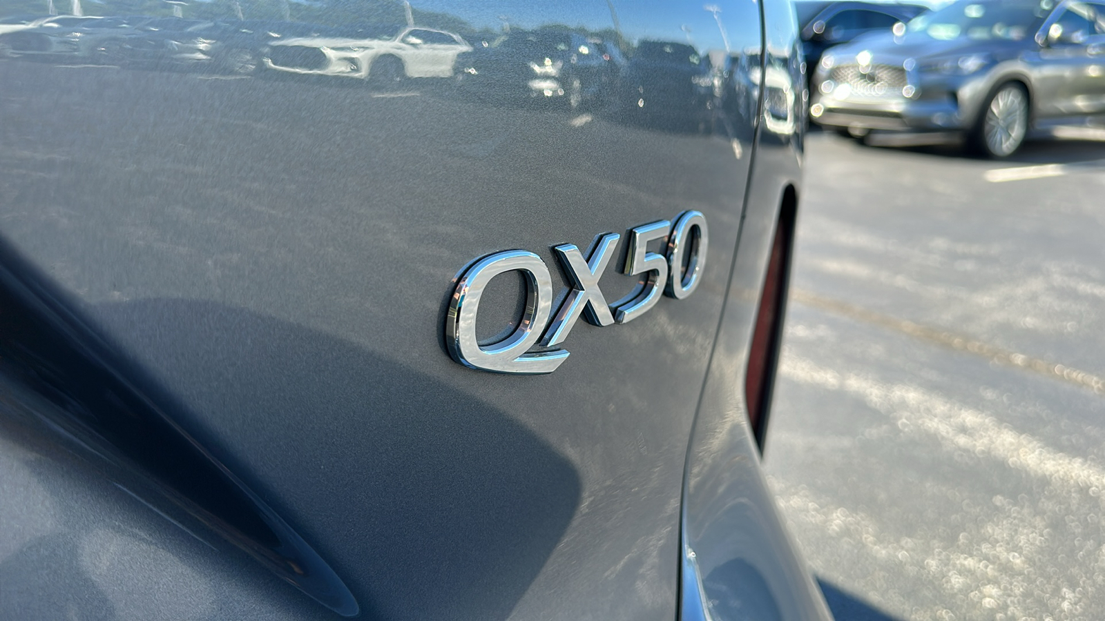 2021 INFINITI QX50 ESSENTIAL 10