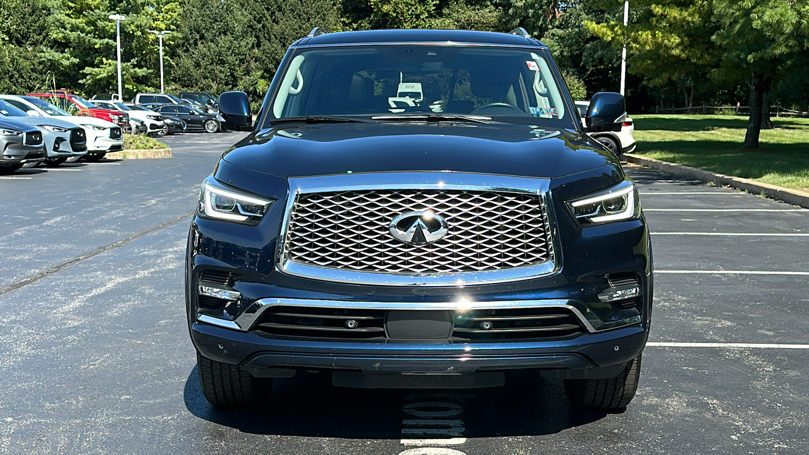 2021 INFINITI QX80 LUXE 3