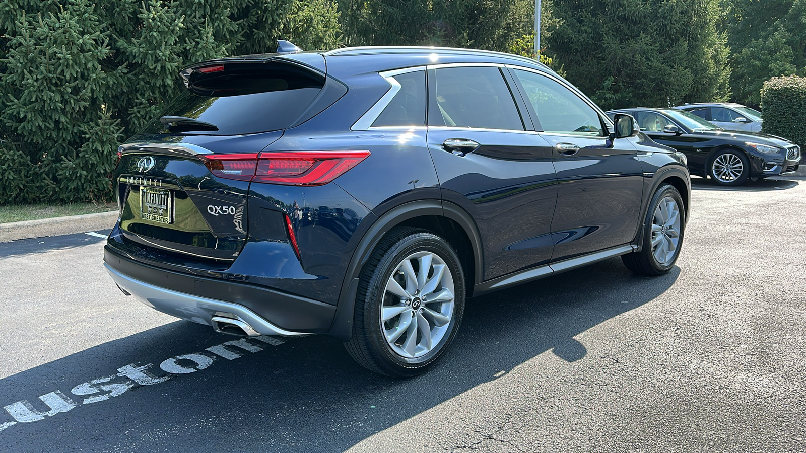 2021 INFINITI QX50 ESSENTIAL 8