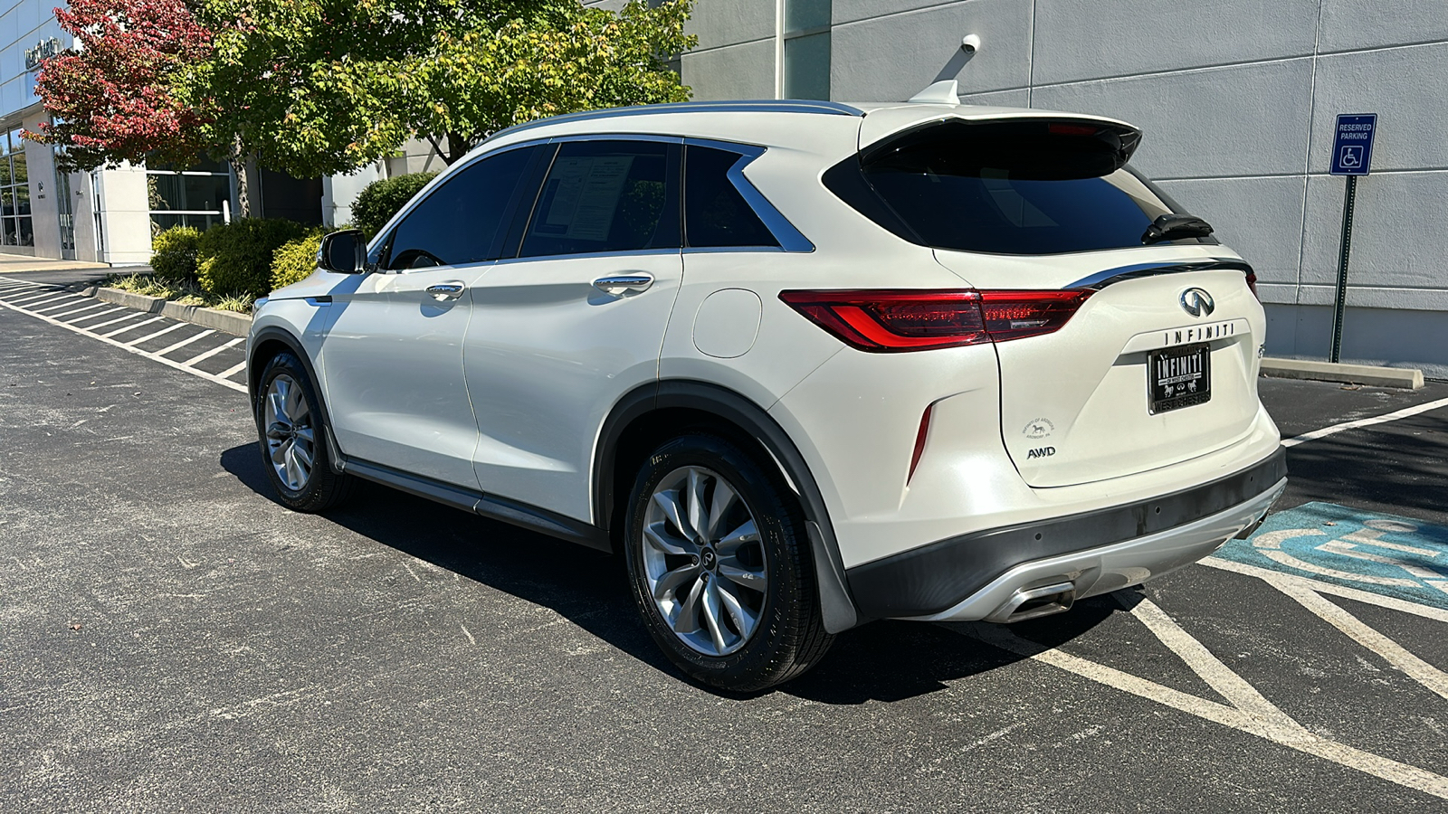 2020 INFINITI QX50 ESSENTIAL 8