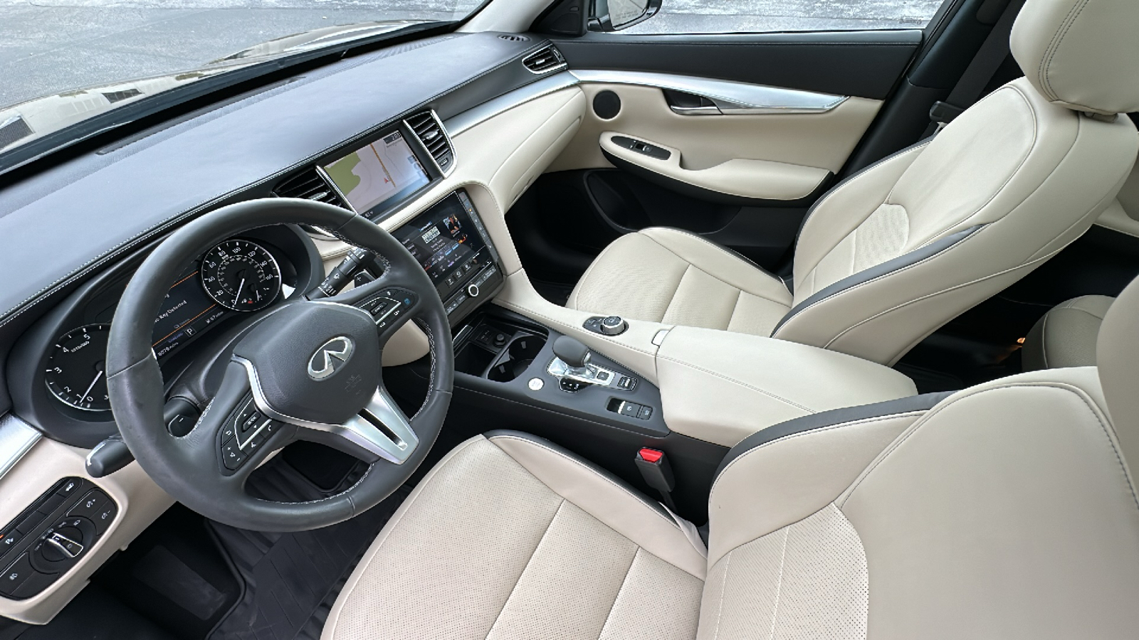 2021 INFINITI QX50 ESSENTIAL 23