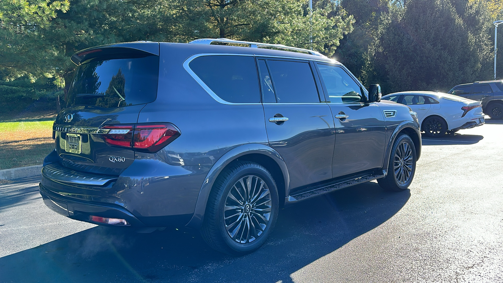 2023 INFINITI QX80 SENSORY 8