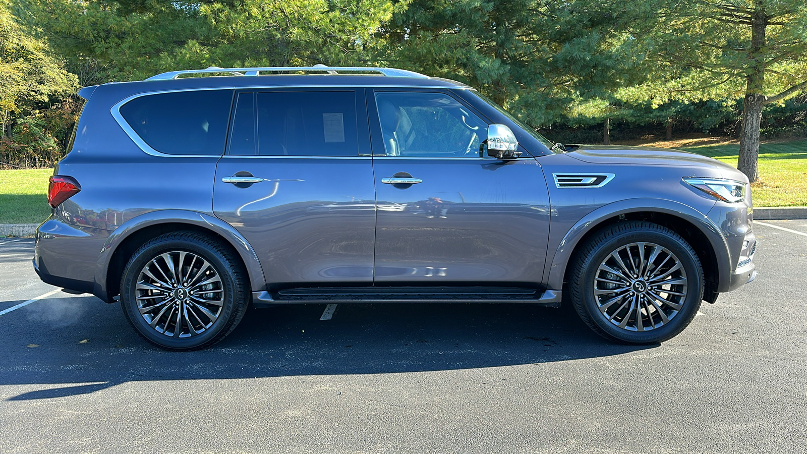 2023 INFINITI QX80 SENSORY 30