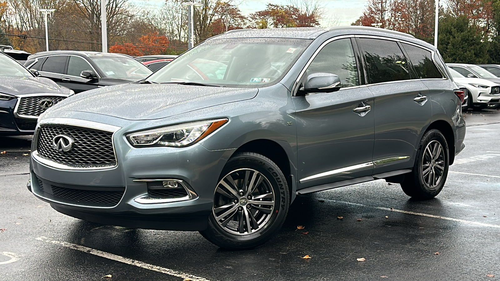 2018 INFINITI QX60 Base 1