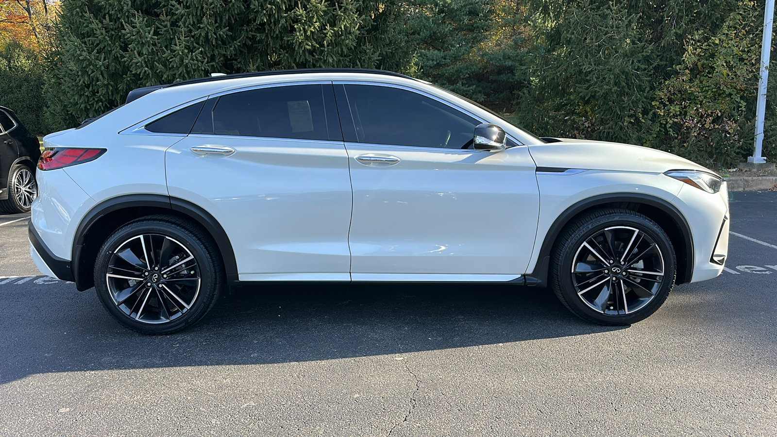 2022 INFINITI QX55 ESSENTIAL 29