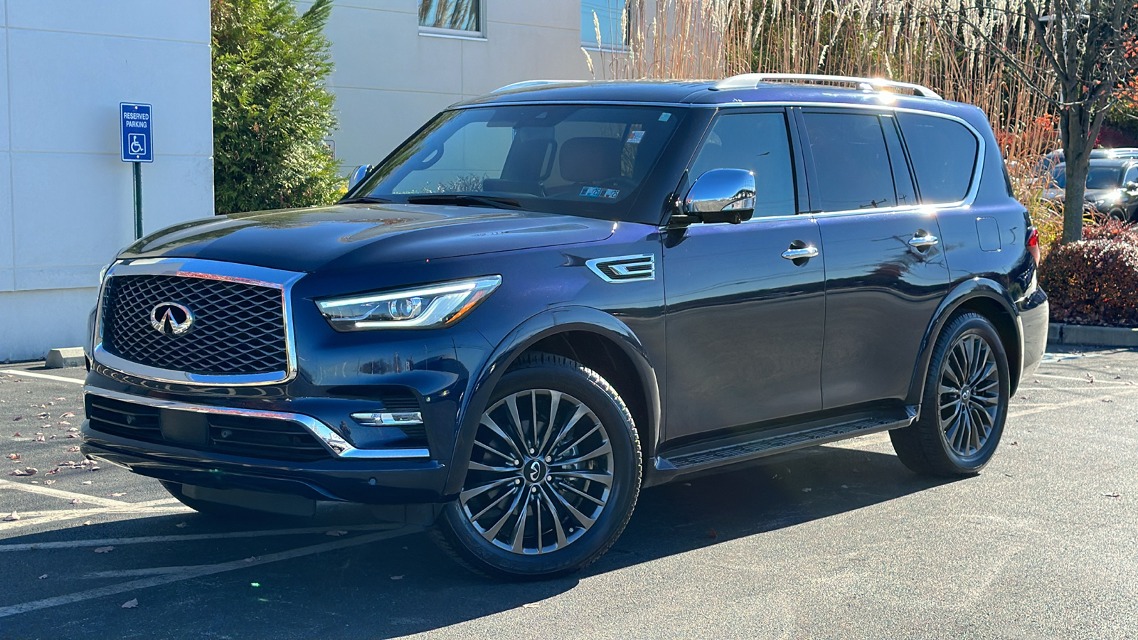 2023 INFINITI QX80 SENSORY 1