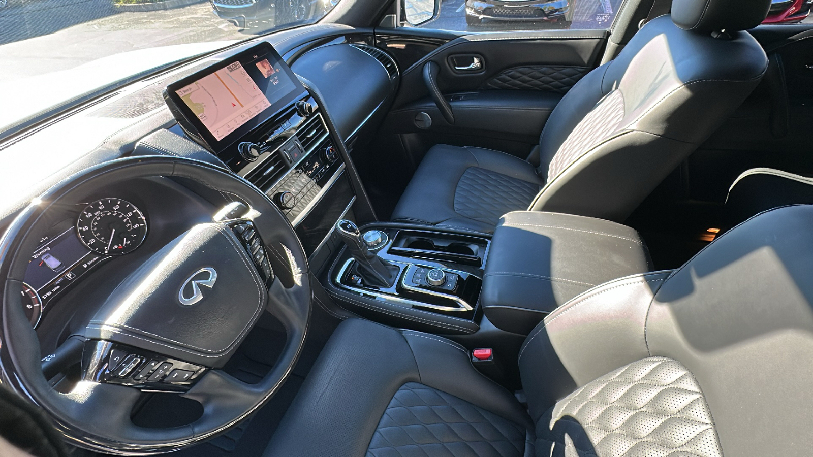 2024 INFINITI QX80 SENSORY 23