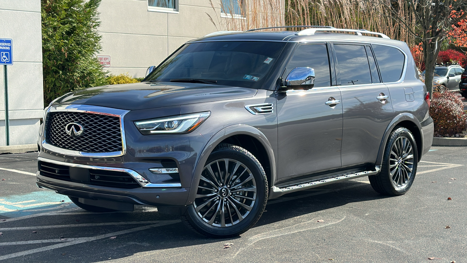 2024 INFINITI QX80 SENSORY 1