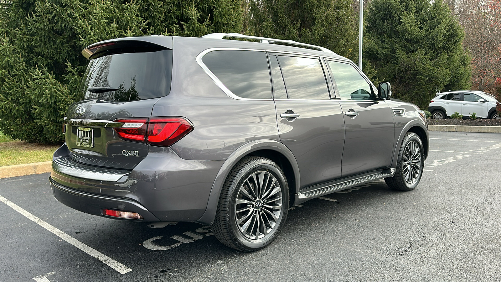 2024 INFINITI QX80 SENSORY 8