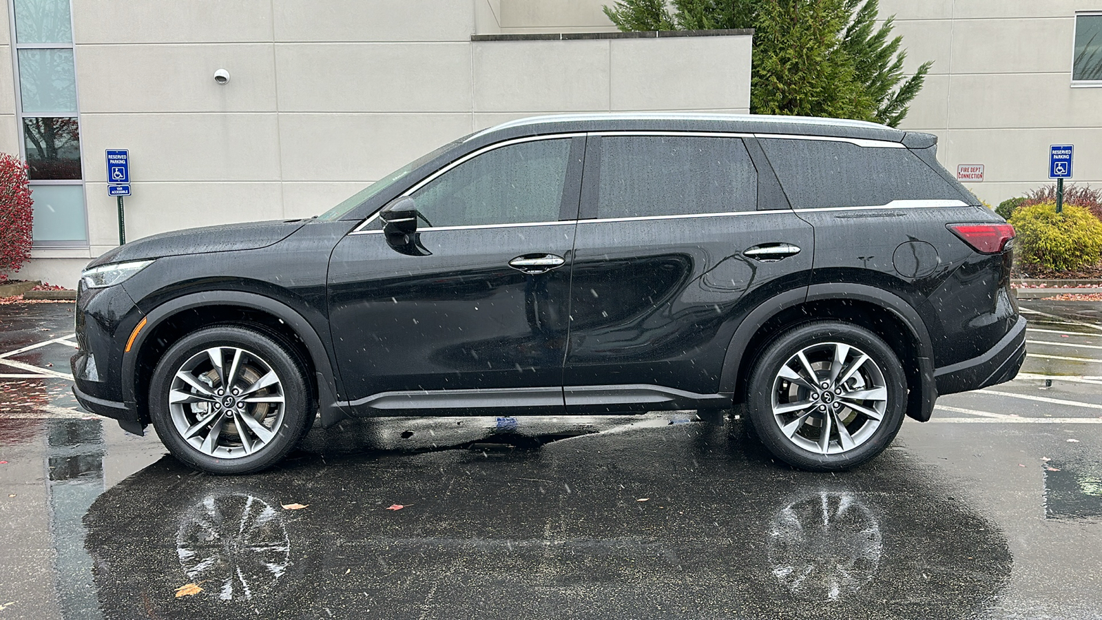 2024 INFINITI QX60 LUXE 28