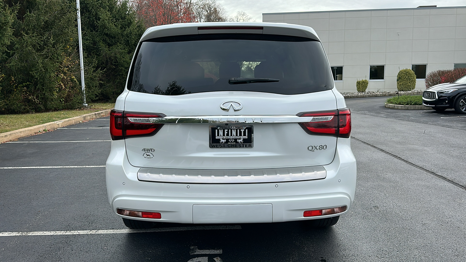 2024 INFINITI QX80 SENSORY 6