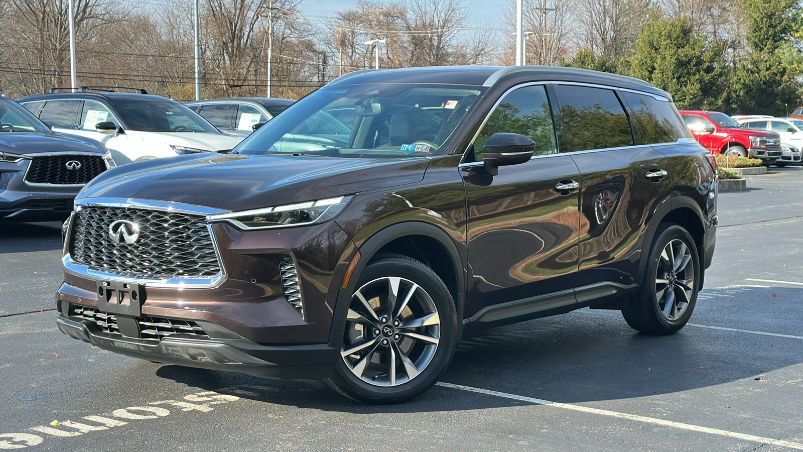 2022 INFINITI QX60 LUXE 1