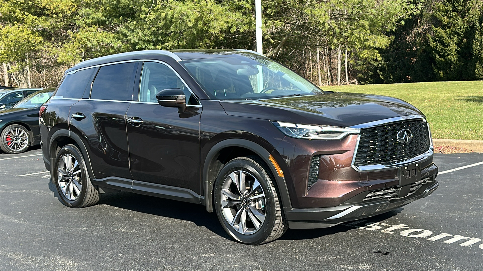 2022 INFINITI QX60 LUXE 2