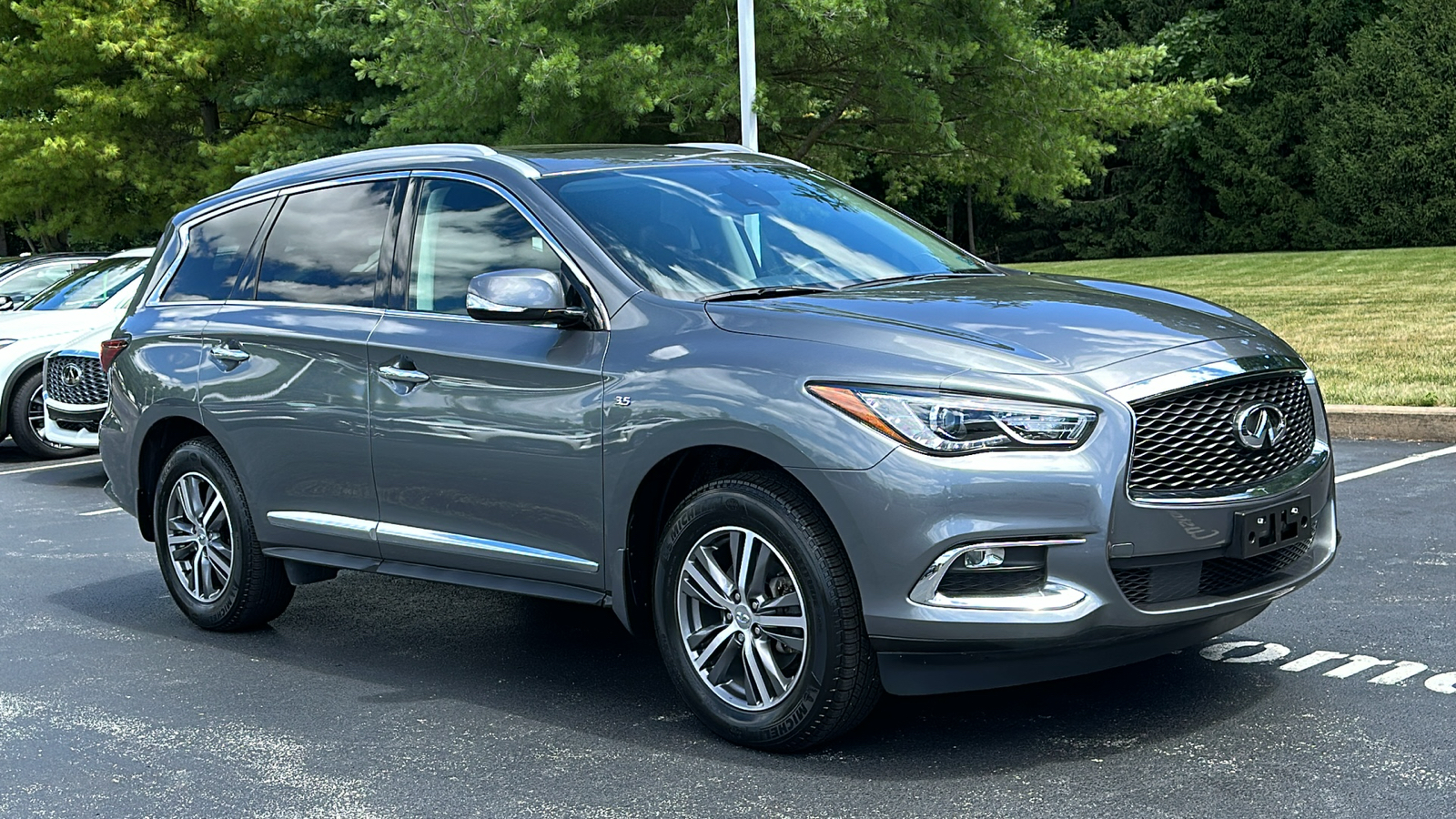 2020 INFINITI QX60 LUXE 2