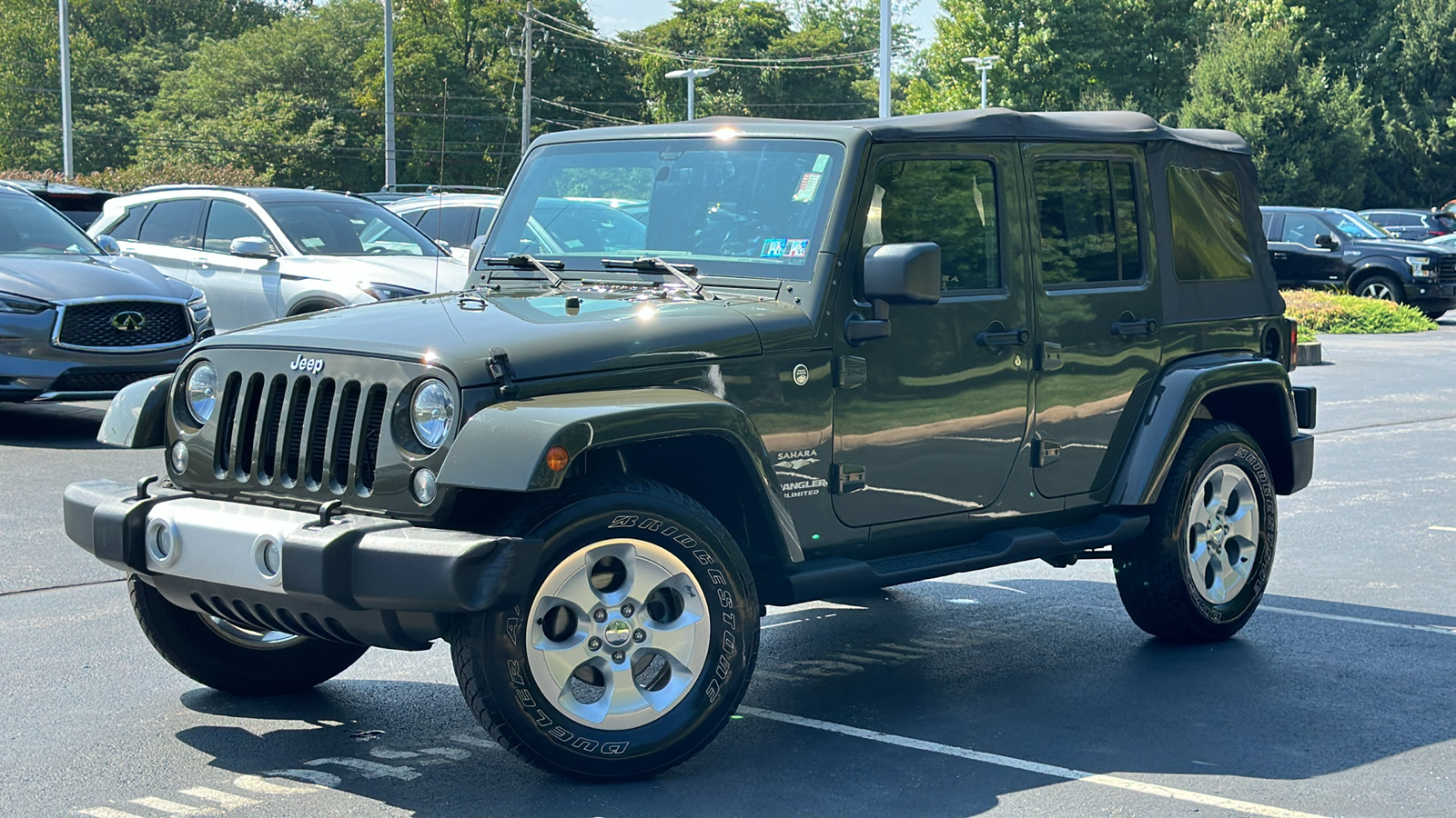 2015 Jeep Wrangler Unlimited Sahara 1