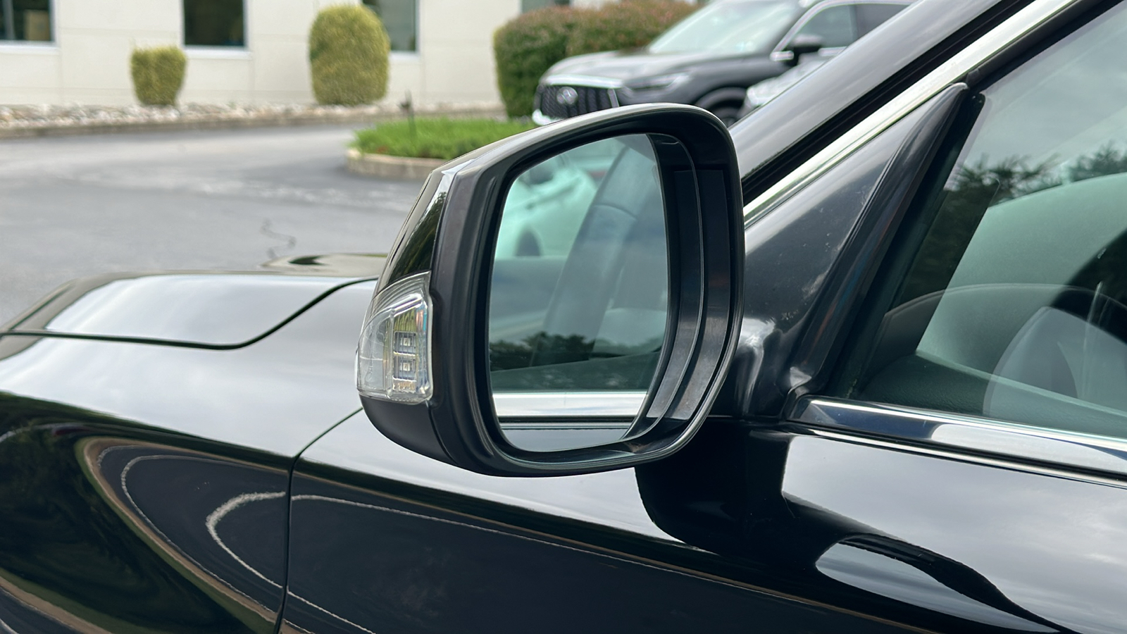 2015 INFINITI Q50 Premium 12