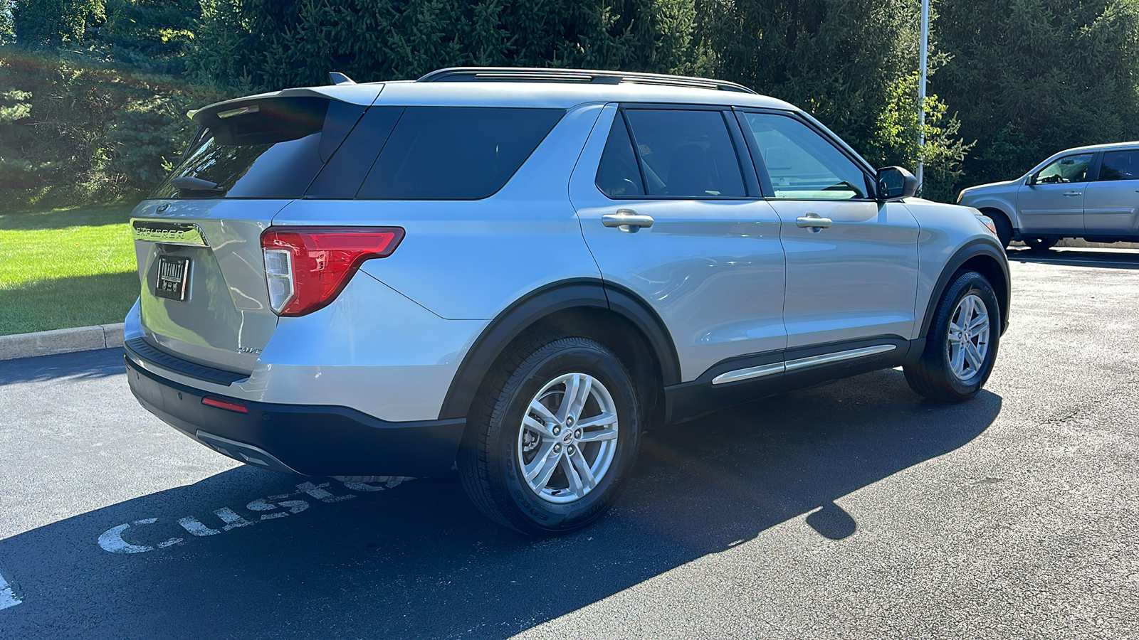 2022 Ford Explorer XLT 8