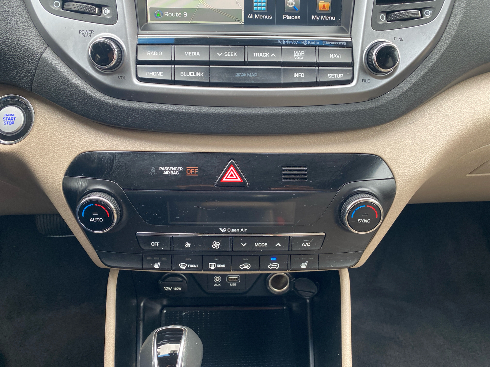 2017 Hyundai Tucson SE Plus 18