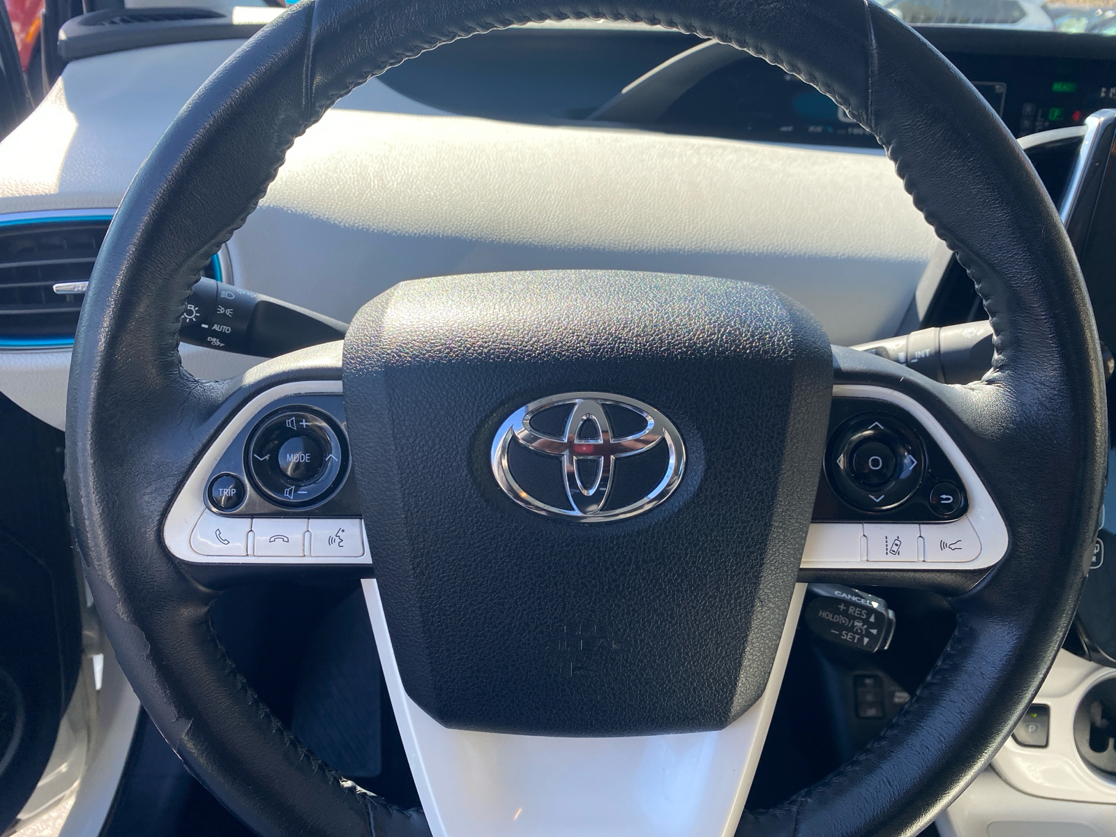 2017 Toyota Prius Prime Premium 13