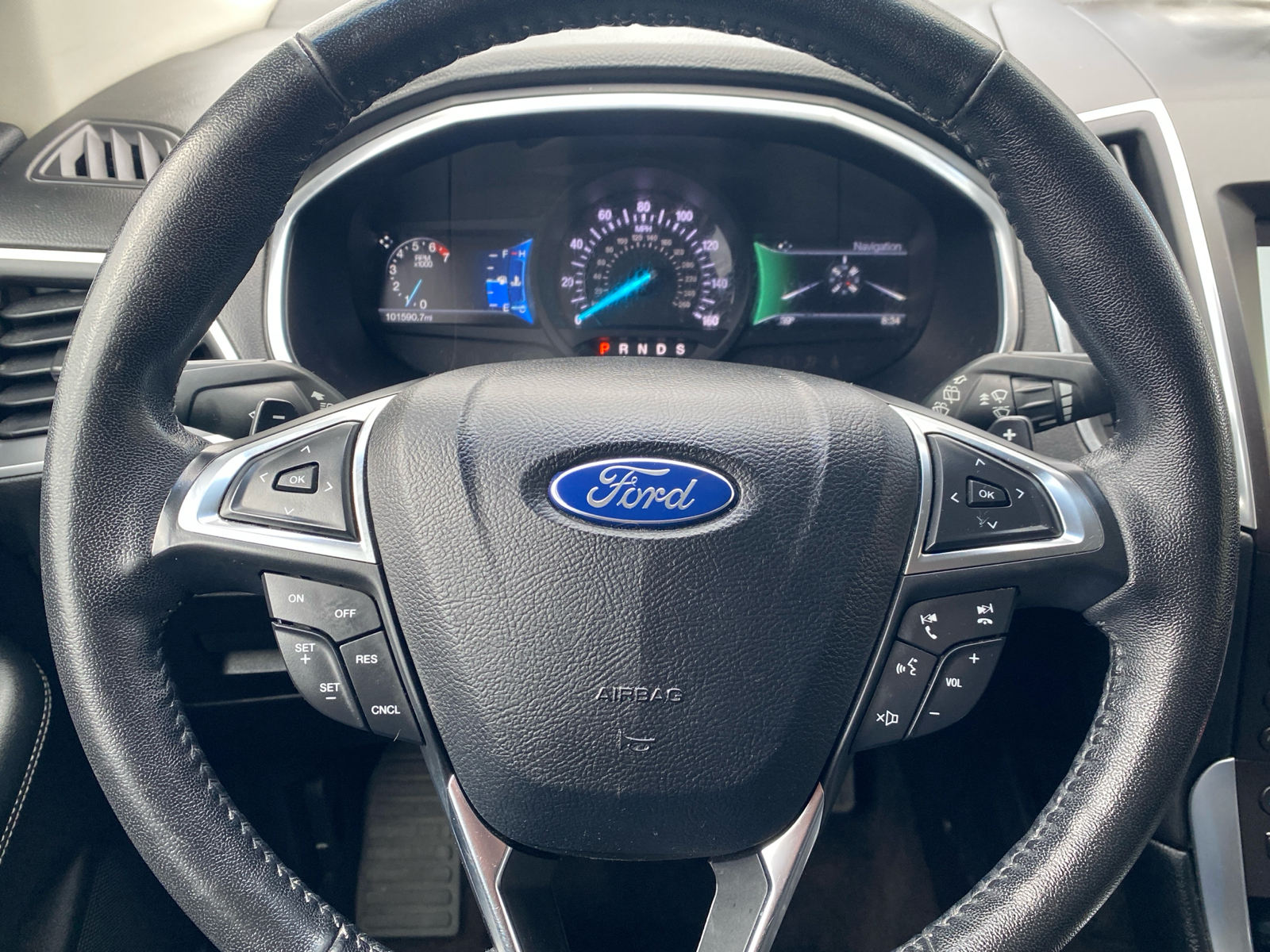 2017 Ford Edge Titanium 13