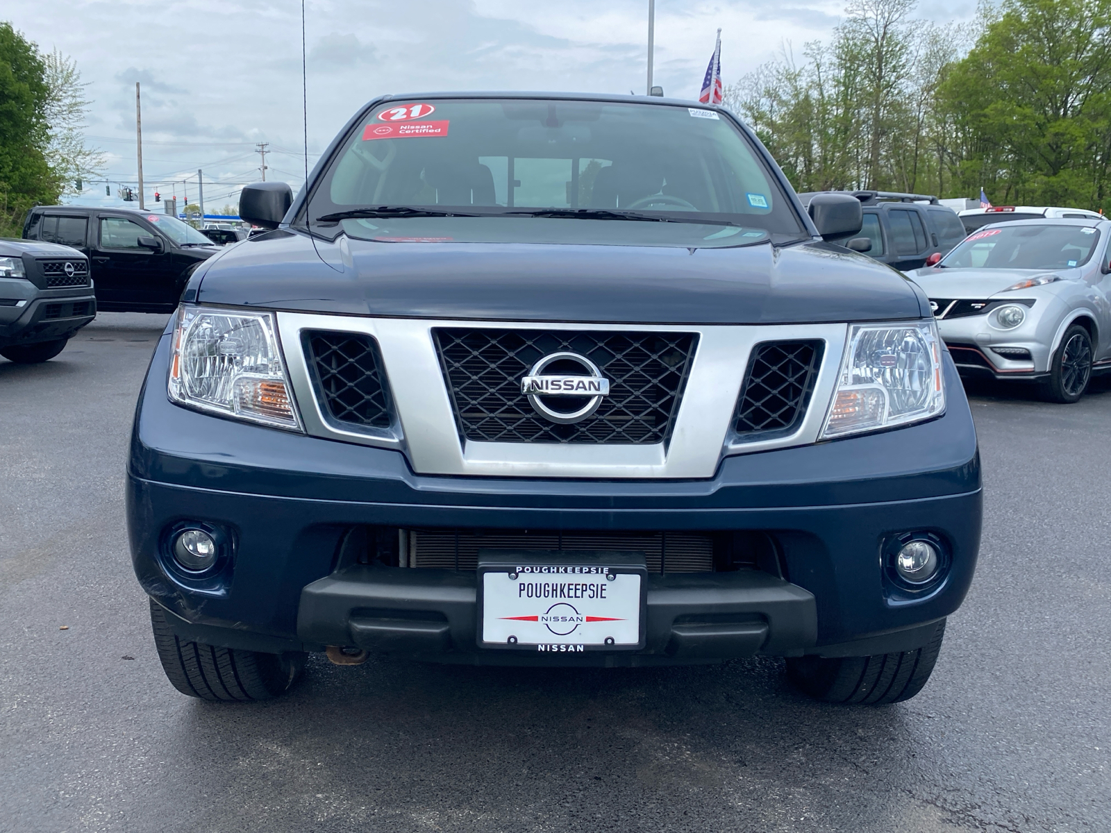 2021 Nissan Frontier SV 2