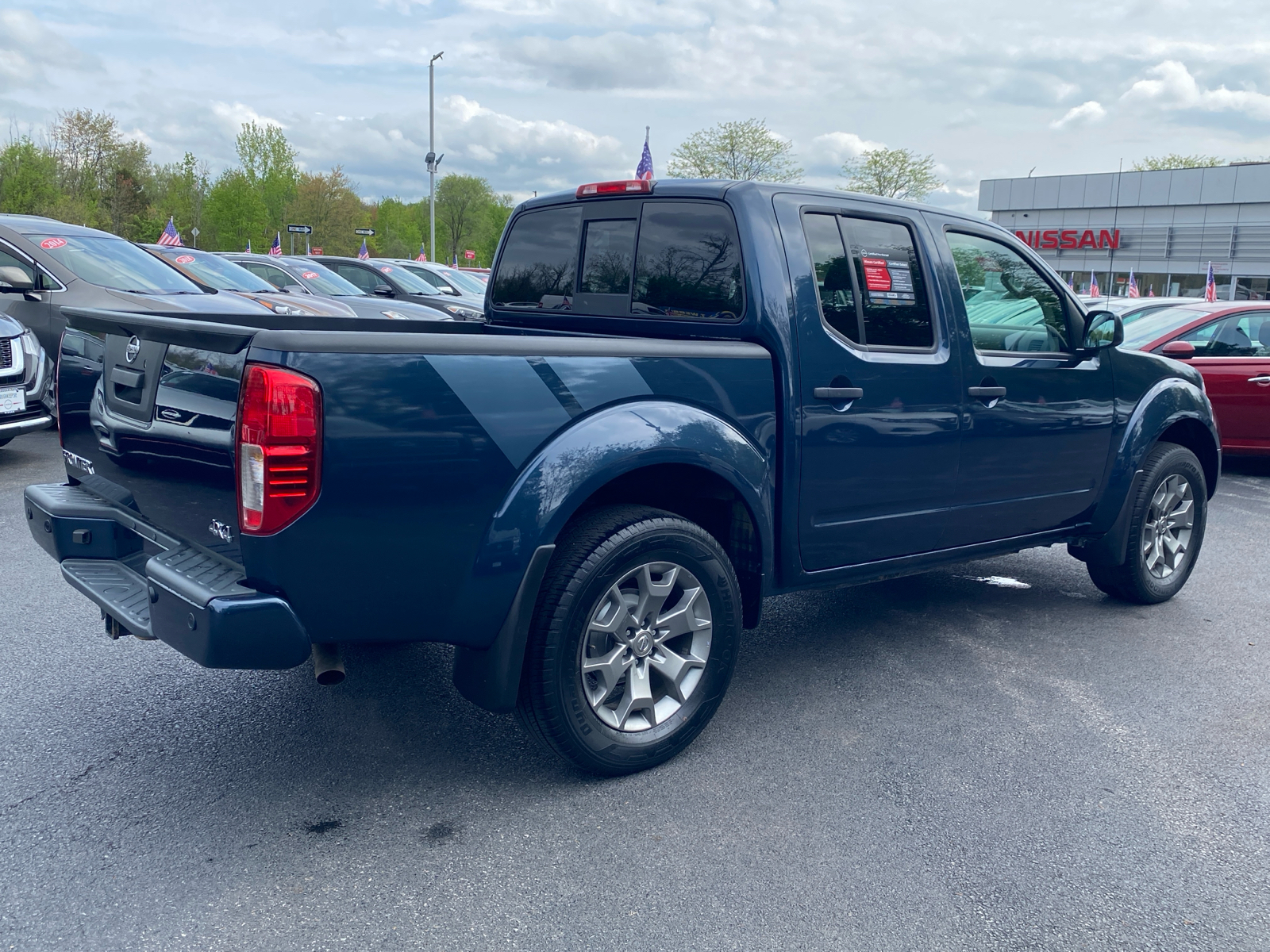 2021 Nissan Frontier SV 7