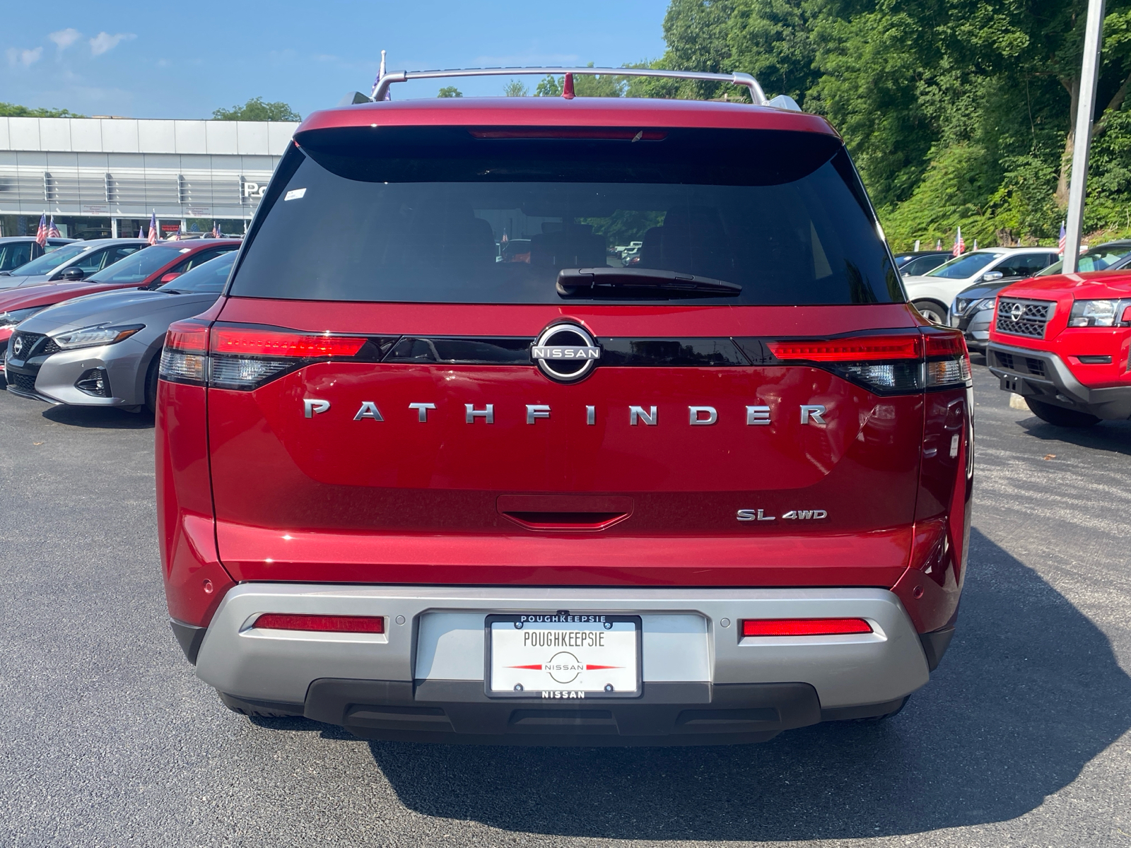 2023 Nissan Pathfinder SL 6