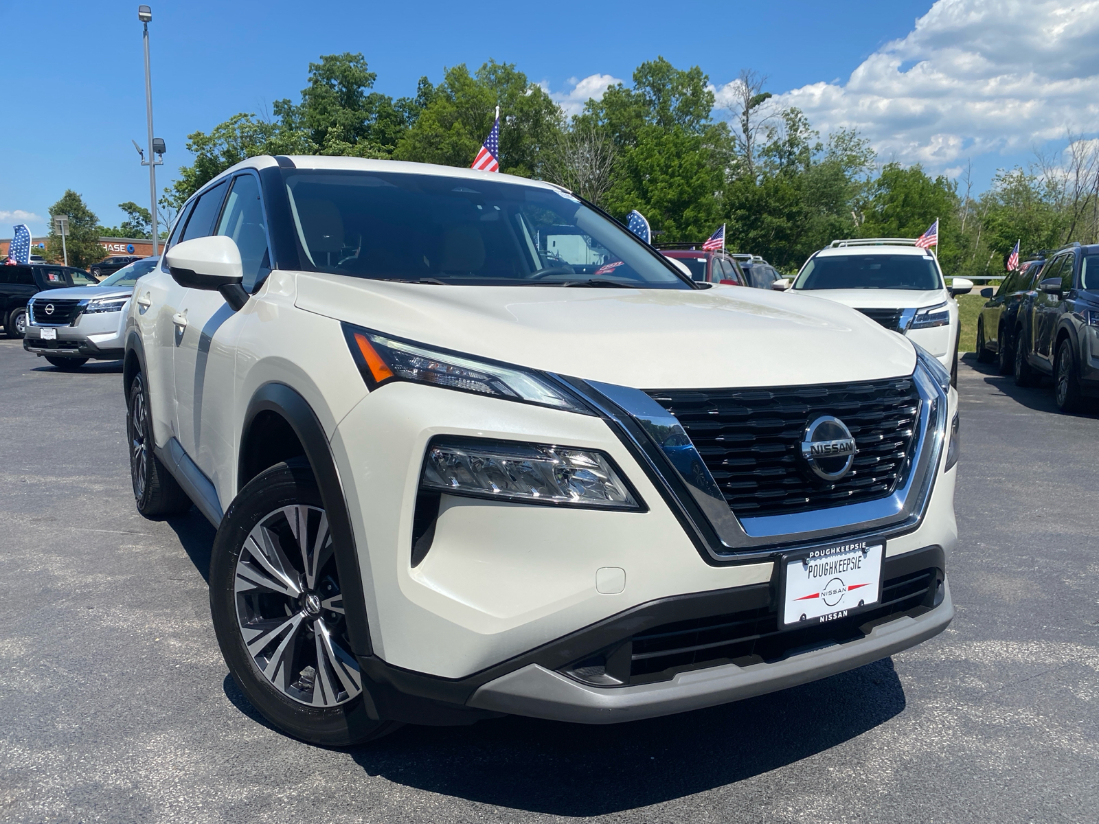 2021 Nissan Rogue SV 1