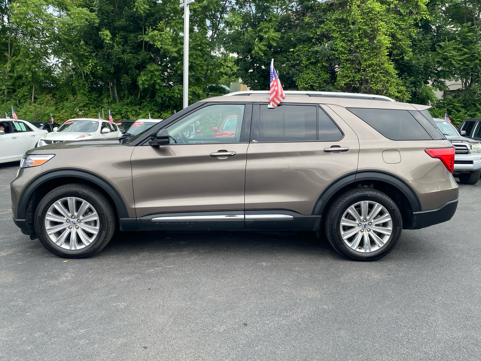 2021 Ford Explorer Limited 4