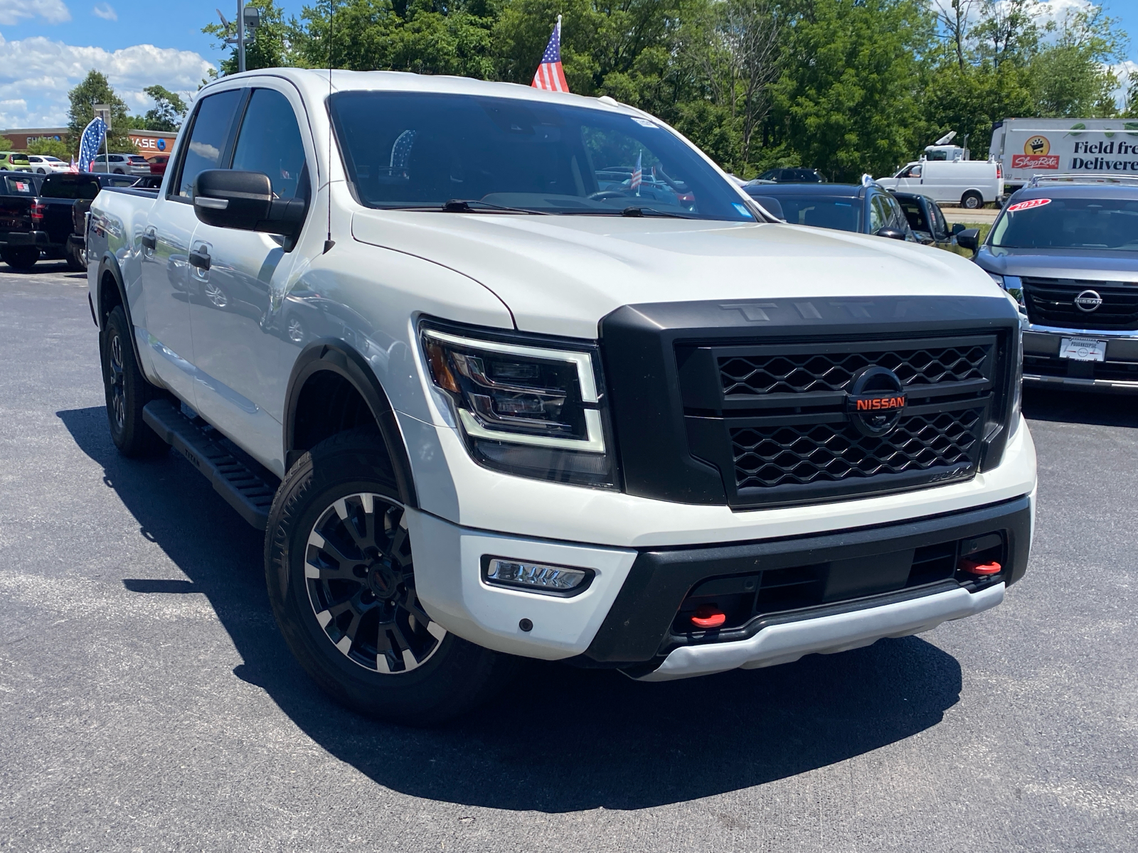 2021 Nissan Titan PRO-4X 1