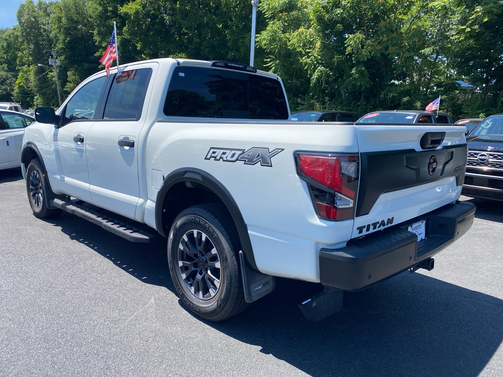 2021 Nissan Titan PRO-4X 5